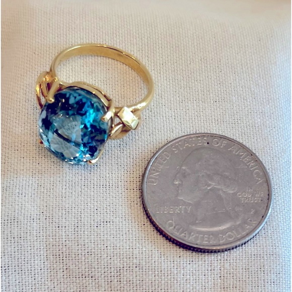 18k Gold Blue Topaz Vintage Estate Ring - Picture 13 of 16